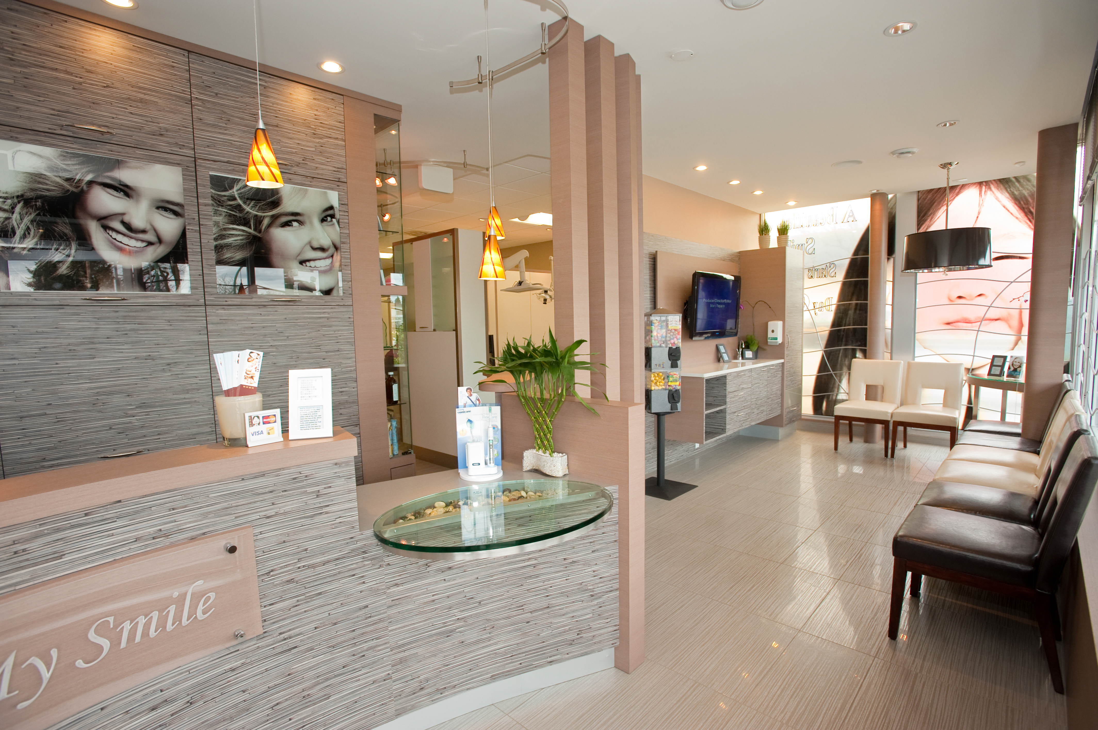 Love My Smile Dental dental clinic in Vancouver - Photo 1